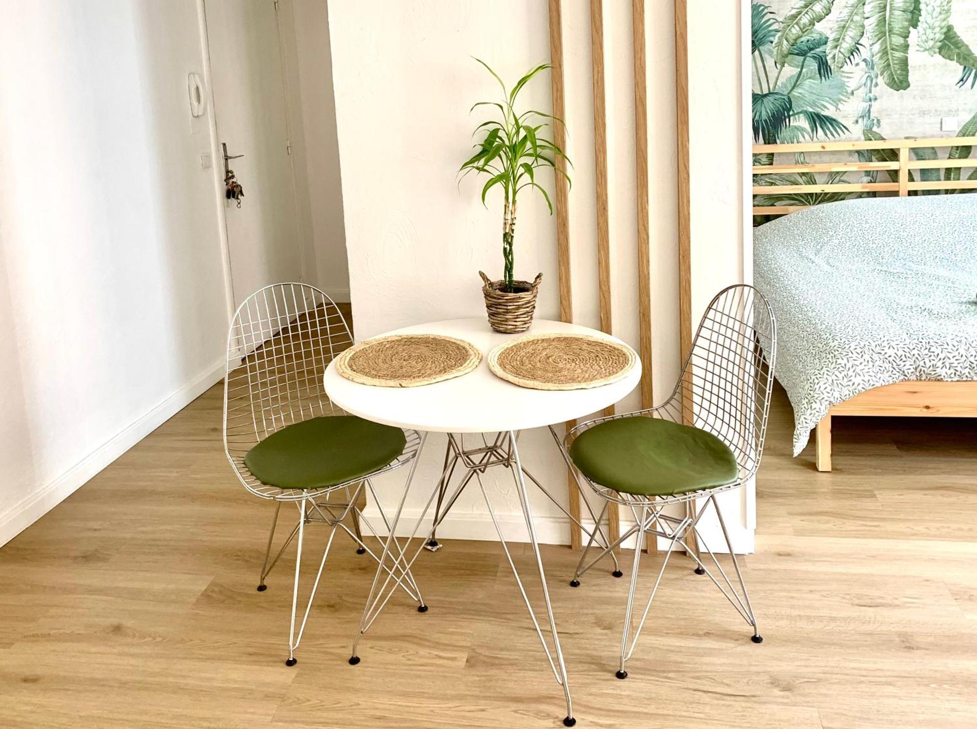 Charmant Appartement Au Coeur De Neuville - Lyon A 20Mn Екстер'єр фото
